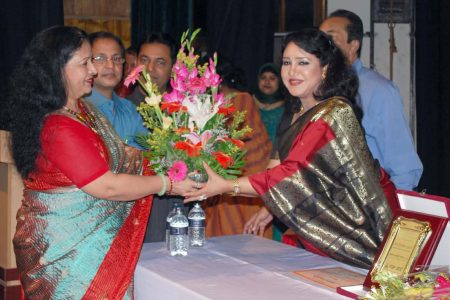 Nazrul Honor 2013_Yasmin Mushatri