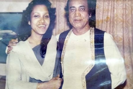 গজল সম্রাট উস্তাদ মেহেদী হাসান ও ইয়াসমীন মুশতারী